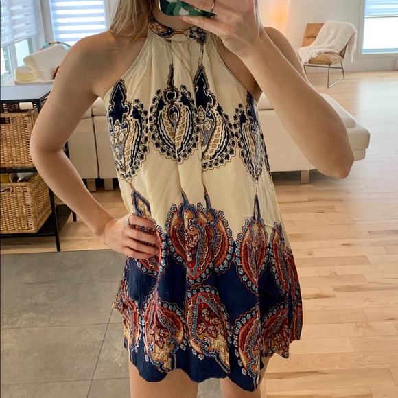 * Cute patterned dress * - Picture 3 of 4